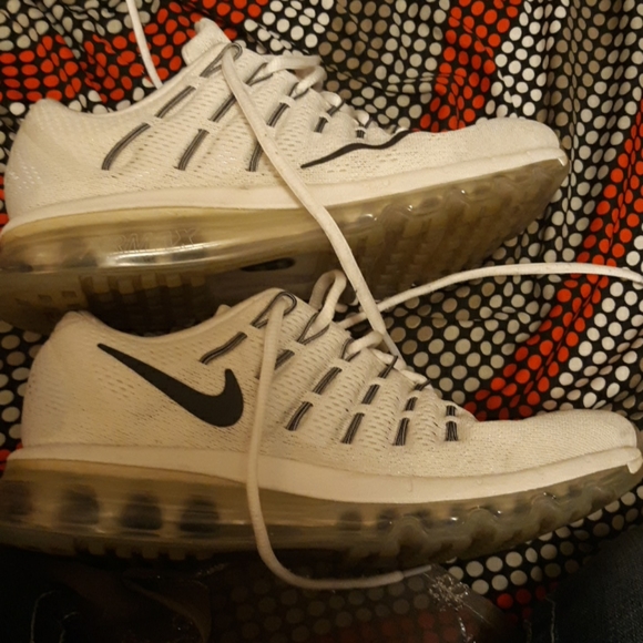 White nike airmax - Picture 2 of 7